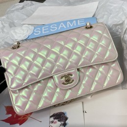 Classic Flap 25 Iridescent...