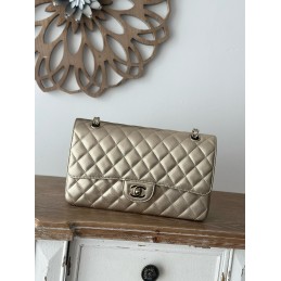 Classic Flap 25 Metallic...