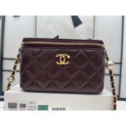 Pearl Chain Vanity Case...