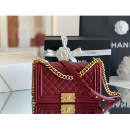 Boy Bag 25 Caviar Dark Red...