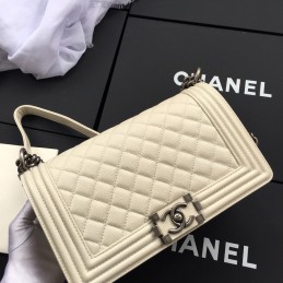 Boy Bag 25 Caviar Cream...