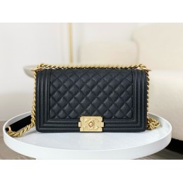 Boy Bag 25 Caviar Black...