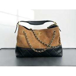 Two-Tone Hobo Tote Grande...