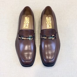 Vitello Leather Gancini...