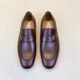 Vitello Leather Logo...