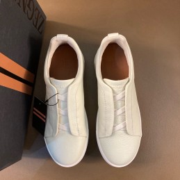 Triple Stitch Low-Top...