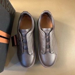 Triple Stitch Low-Top...