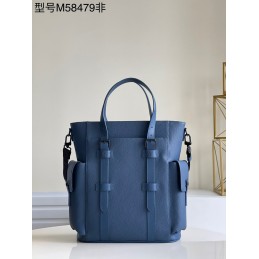Christopher Tote Navy...
