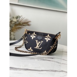 Multi Pochette Accessories...