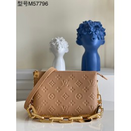 Coussin Camel Monogram...