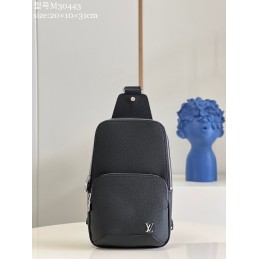 Avenue Black Taiga Leather