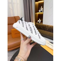 Sneakers White and Black...