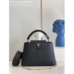 Capucines Black Taurillon...