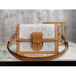 Dauphine Cream and Caramel...