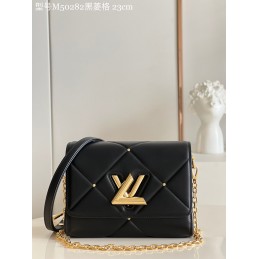 Twist Black Quilted Lambskin