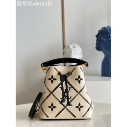Neo Noe Cream and Black...
