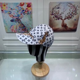 Cap White and Multicolour...