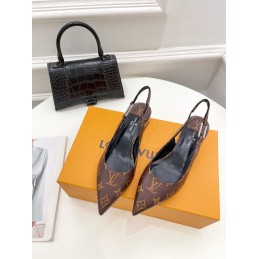 Sandals Brown Monogram...
