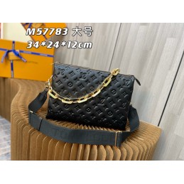 Coussin MM Black Monogram...