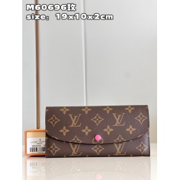 Emilie Wallet Purse Brown...