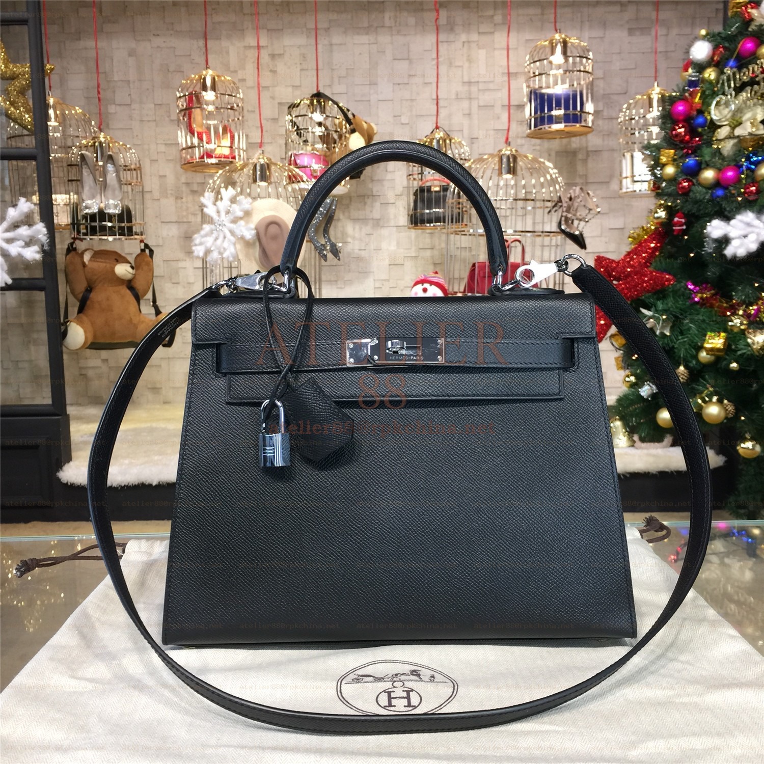 Black Kelly 28 Bag