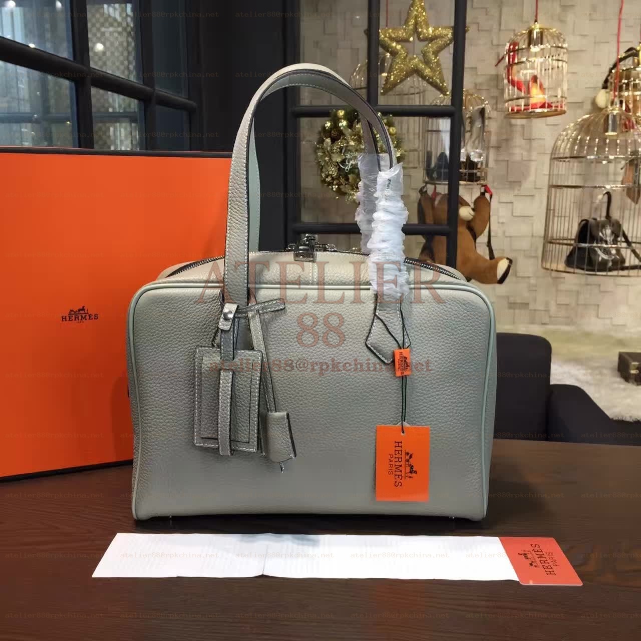 Gray Victoria II 35 Bag