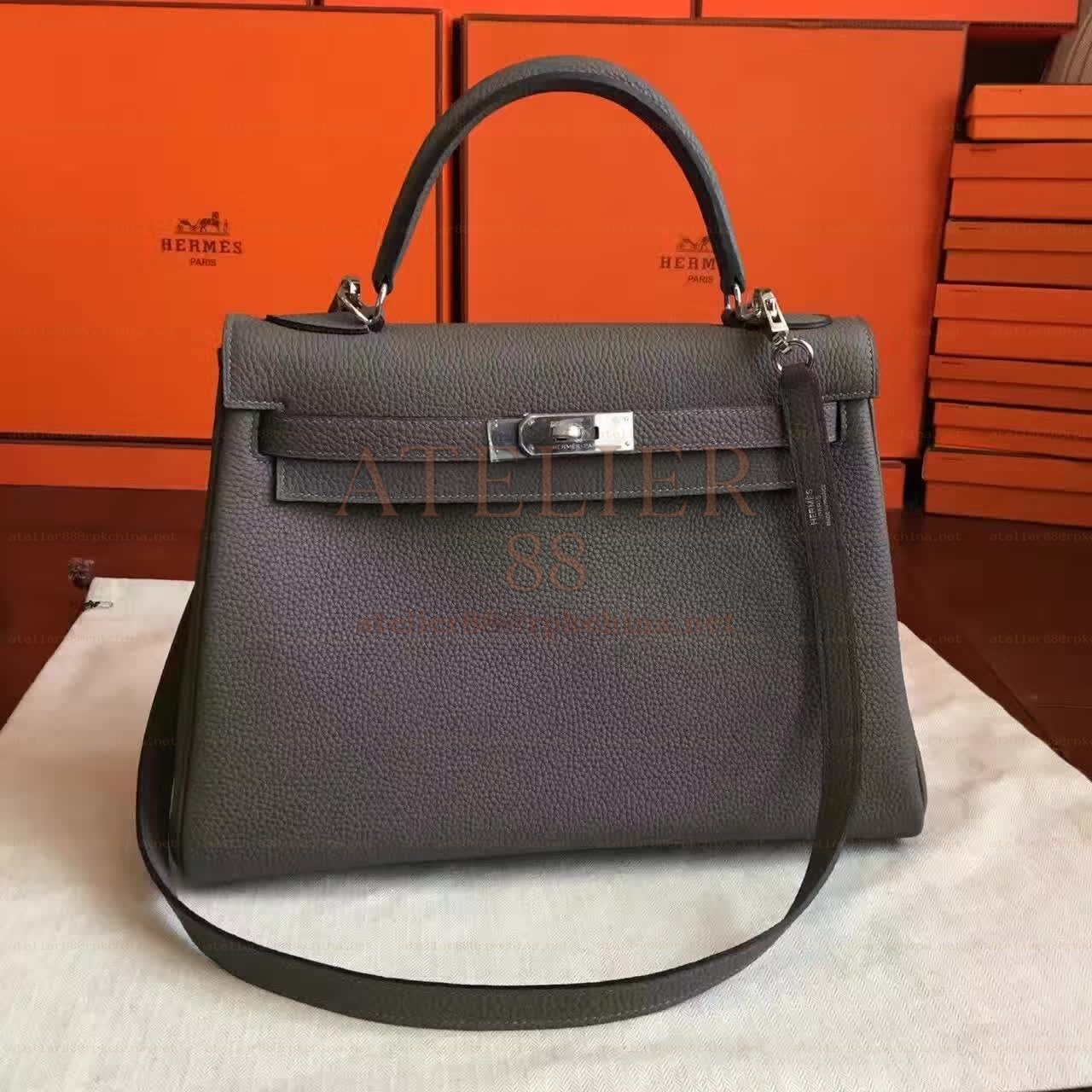 Gray Kelly 28 Palladium Hardware Bag