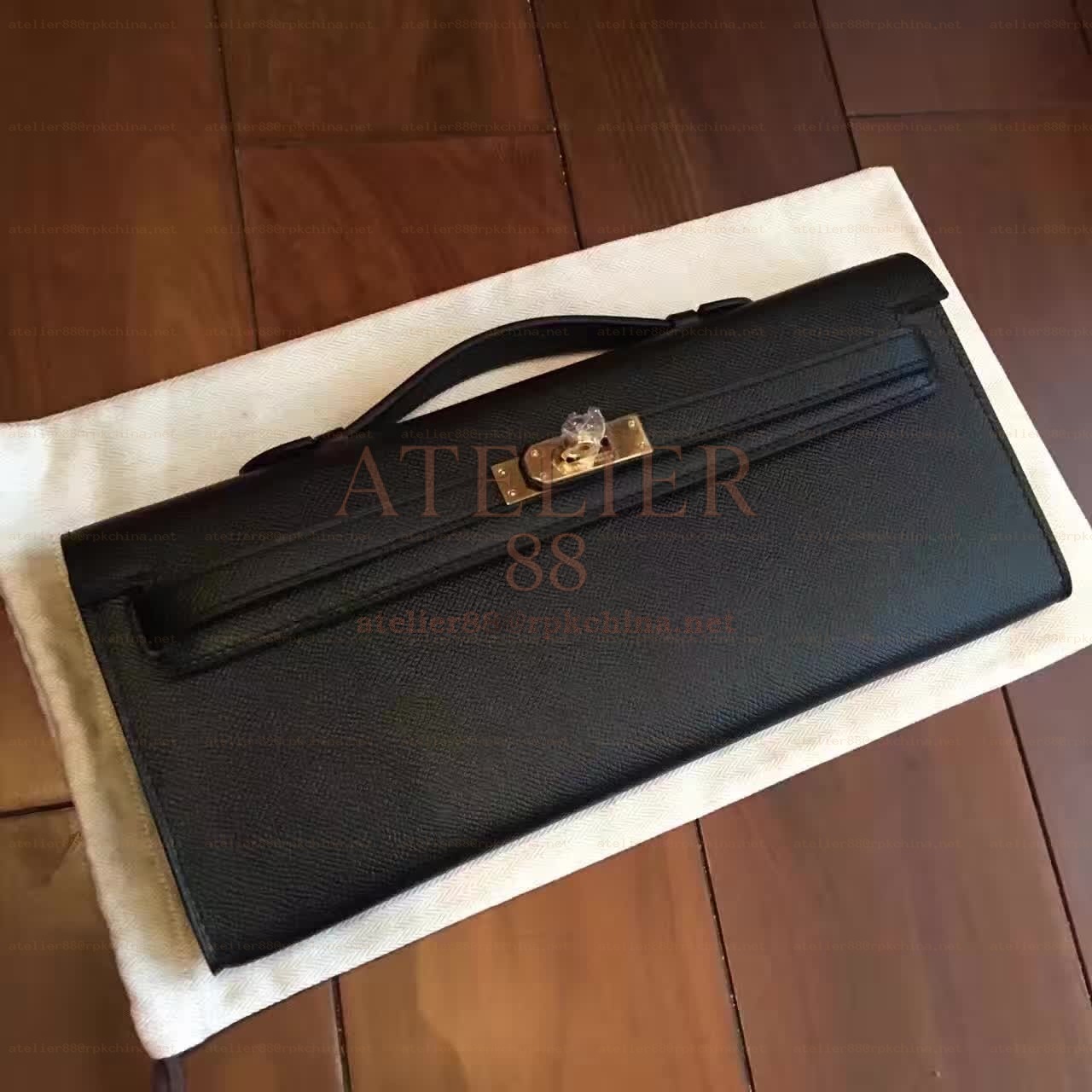 Black Kelly Cut Clutch Gold Hardware