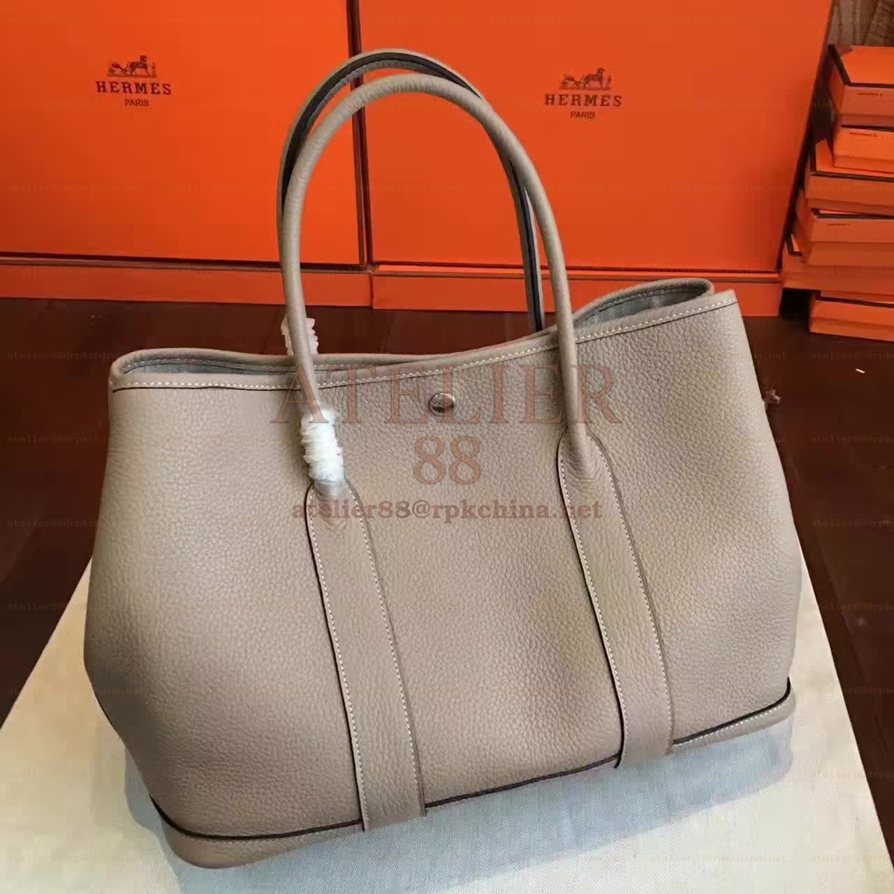 Tan Garden Party 30 Smooth Leather Bag
